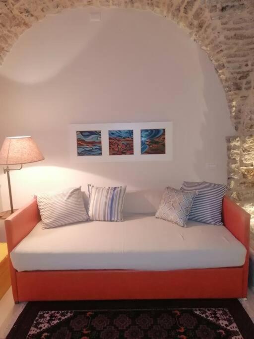Studio Pietra E Charme Diano San Pietro Екстериор снимка