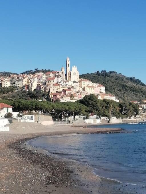 Studio Pietra E Charme Diano San Pietro Екстериор снимка